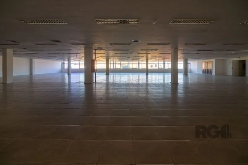 Imagem Conjunto/Sala para Locação/Aluguel - 900m², 0 dormitórios, Navegantes