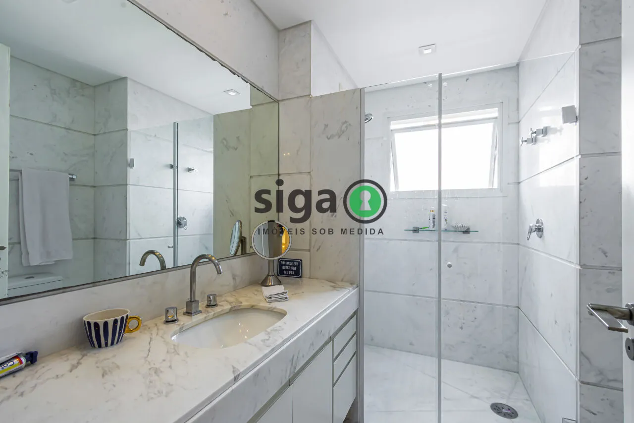 Imagem Apartamento a venda em MOEMA com 4 quartos