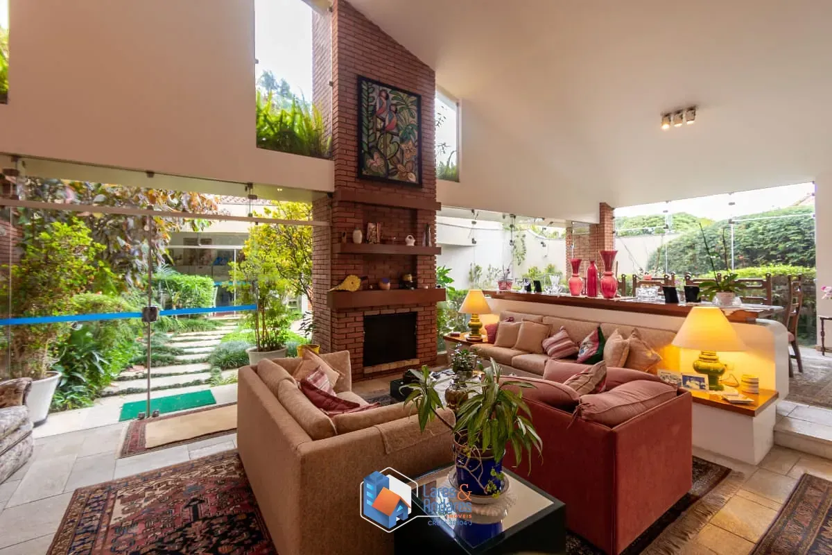 Imagem Casa para venda em Alto de Pinheiros com 4 quartos, sendo 4 suítes, 495m²