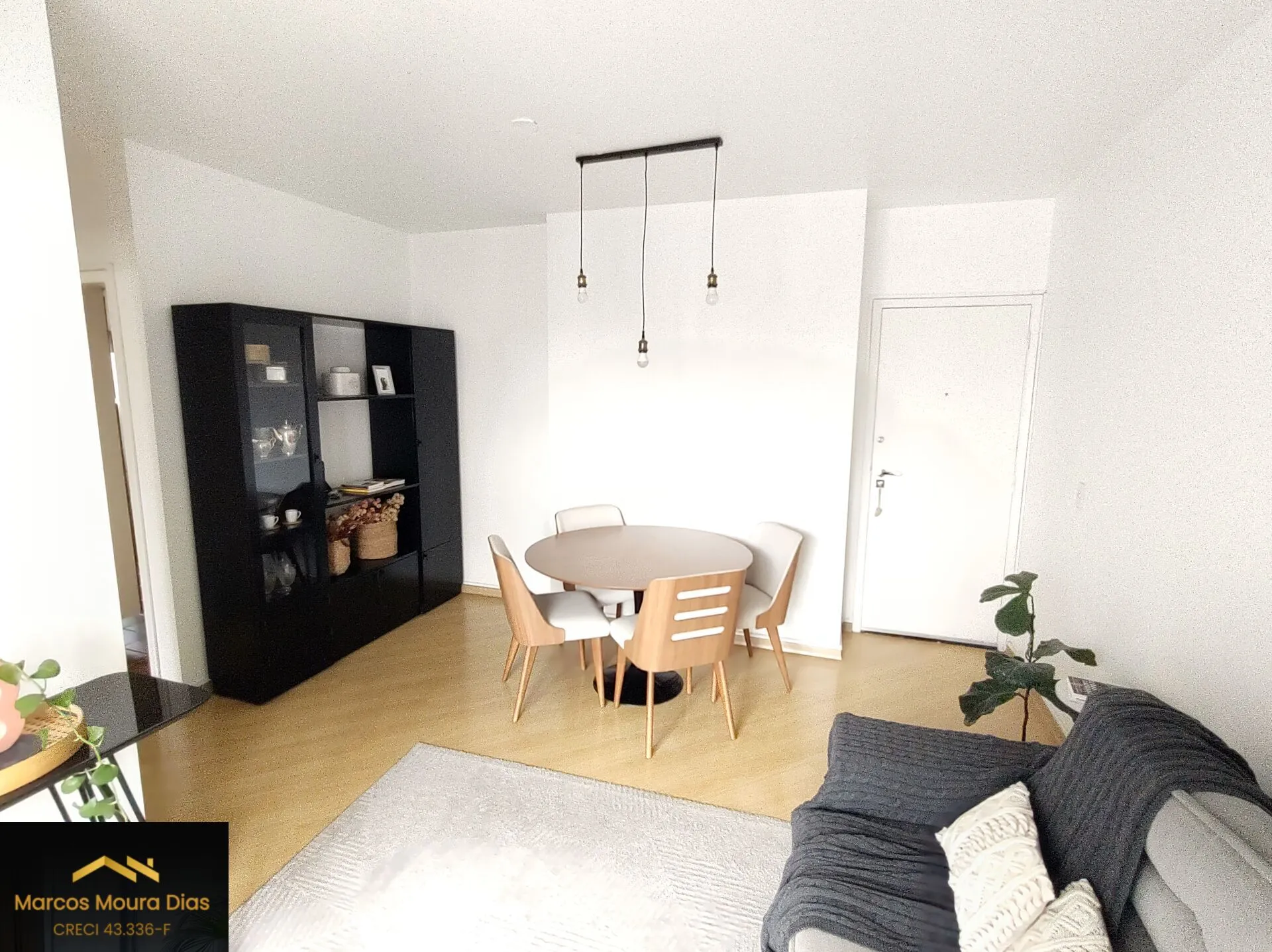 Imagem Apartamento Vila Olímpia com 65 m², Sala com Varanda, 2 Dormitórios, Ar Condicionado, 1 Vaga, Edifício com Portaria 24 hs