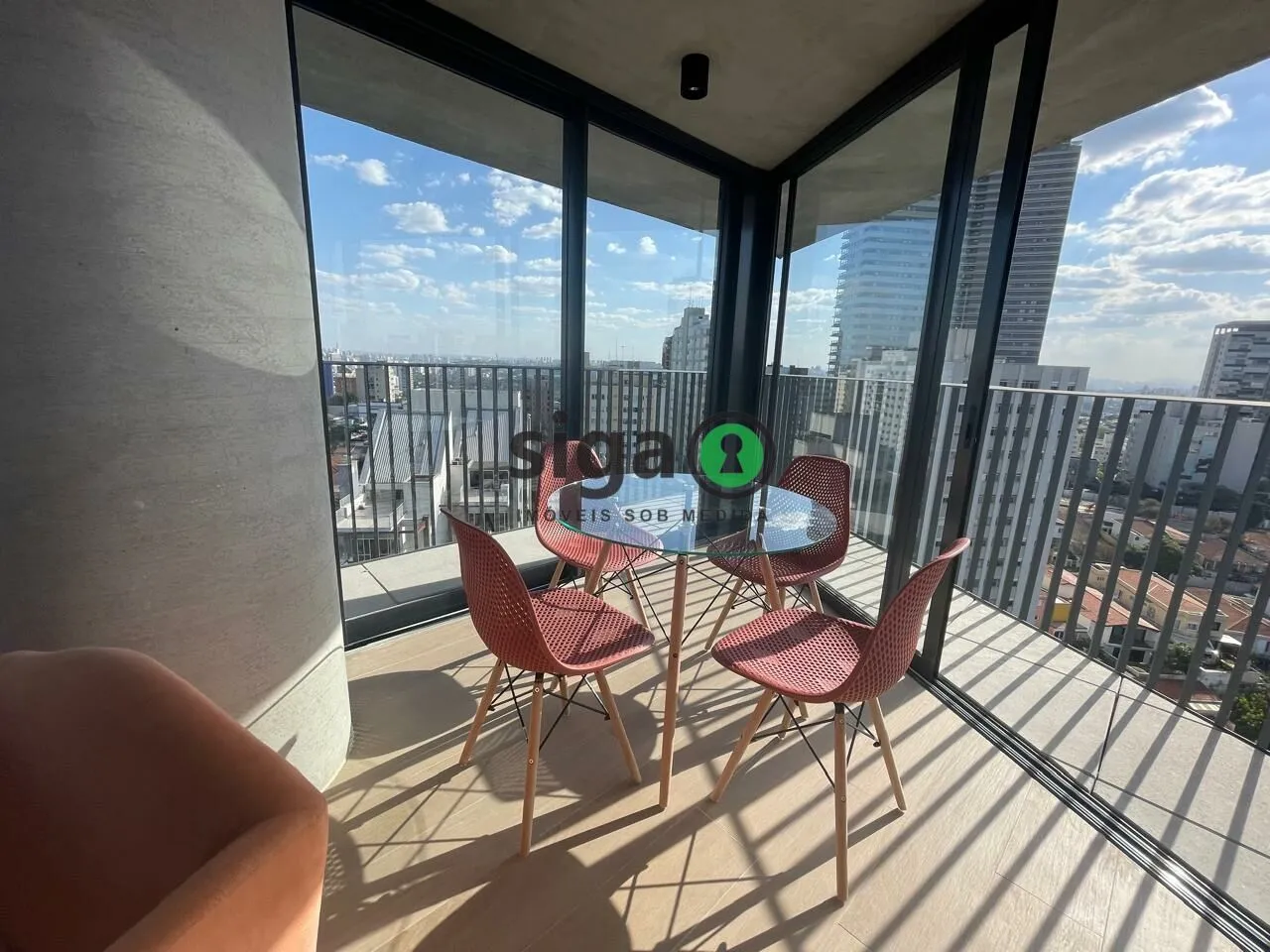 Imagem Lindo Apartamento para LOCAÇÂO ou VENDA Vila Madalena. 1 suite, 1 vaga