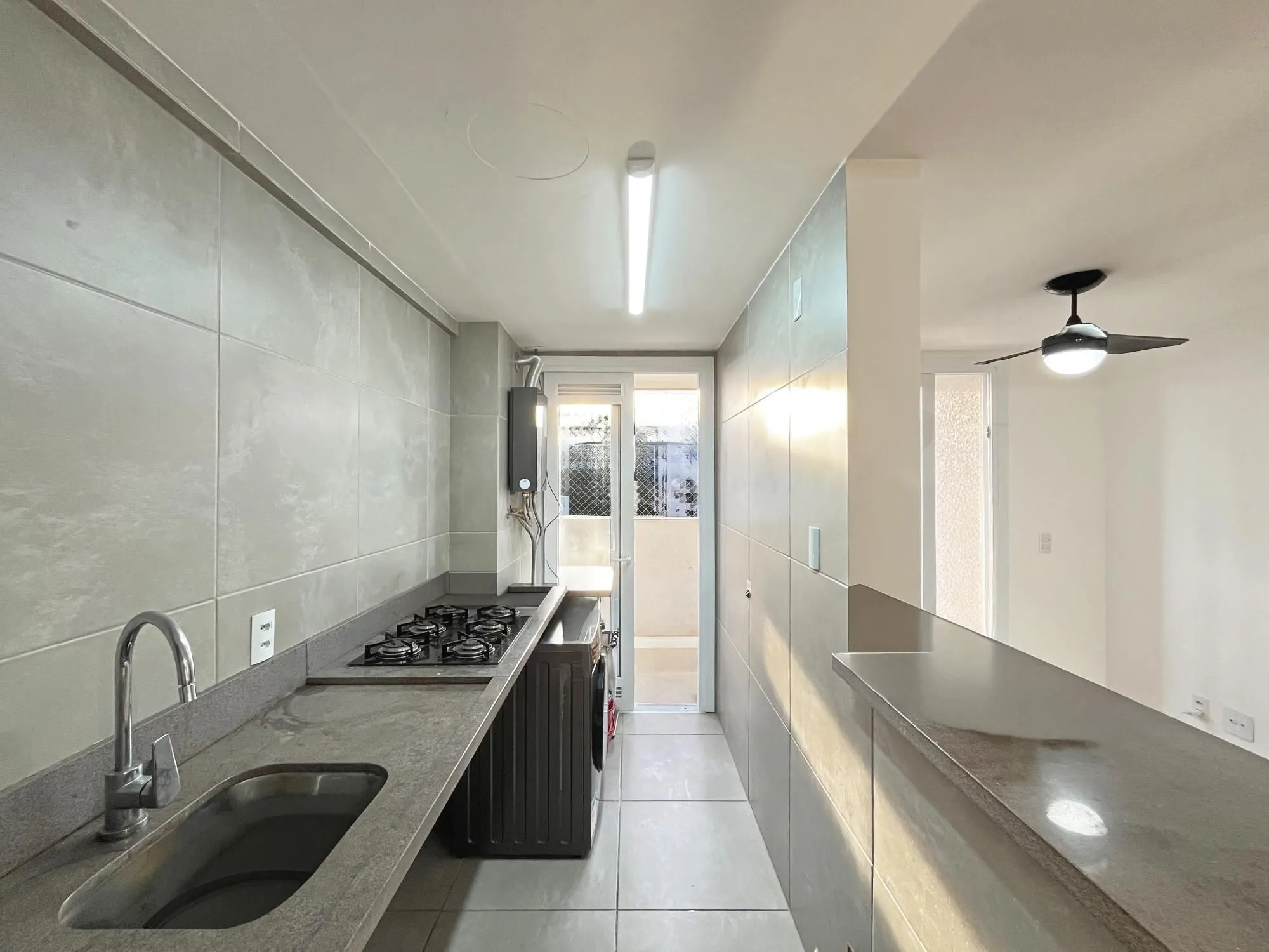 Imagem Apartamento de 2 dormitórios no Bairro Teresópolis - Porto Alegre