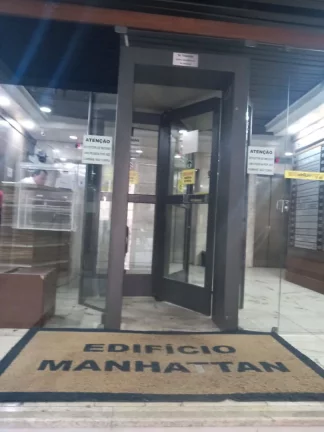 Imagem Sala para venda no bairro Centro Histórico em Porto Alegre
