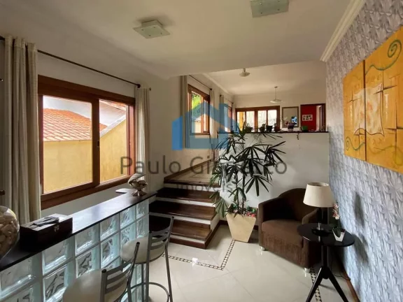 Imagem Casa à venda em Condomínio na Granja Viana