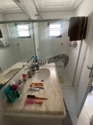 Imagem Apartamento na orla da praia do Guarujá com vista mar.