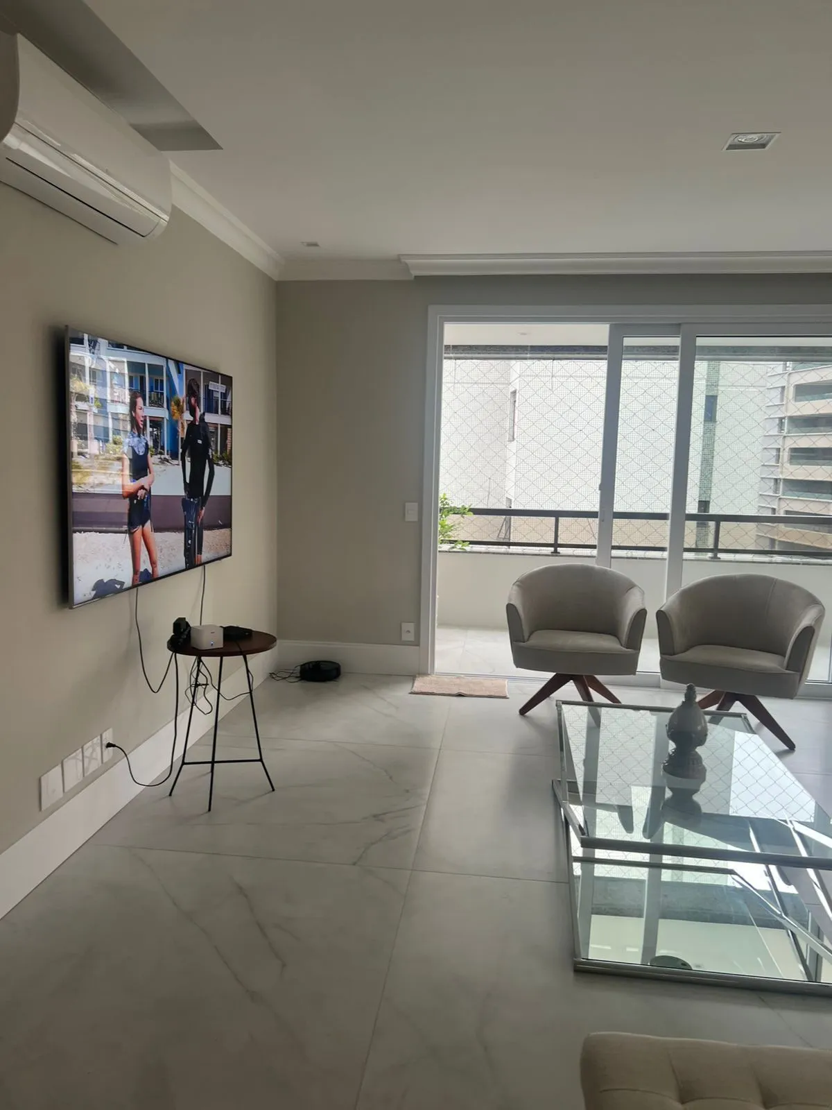 Imagem Vende-se apartamento com 4 suítes, 333m² e 3 vagas - Bela Vista