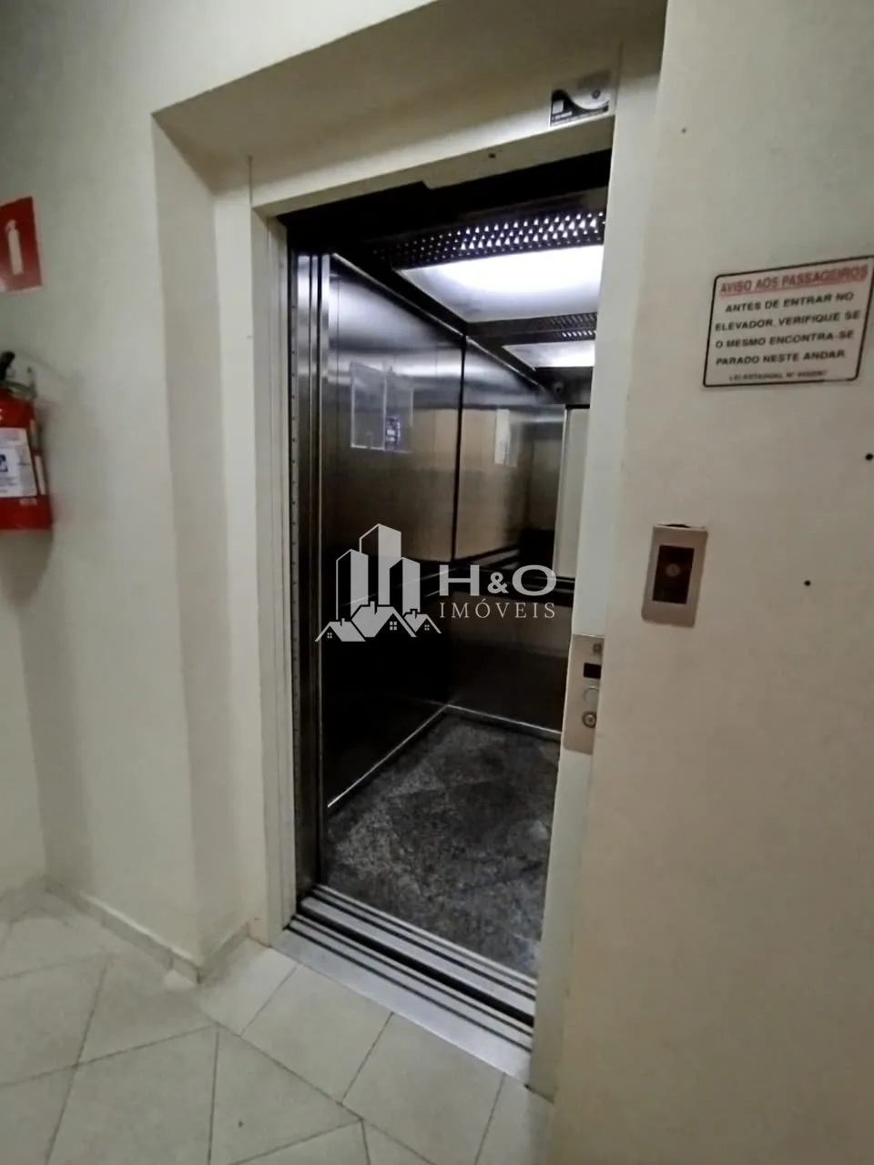 Imagem Oportunidade! Apartamento com 50 m² e Vaga de Garagem na Vila Carmosina - Itaquera