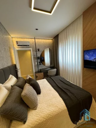 Imagem Apartamento Mobiliado, 04 suítes, 03 vagas, Meia Praia quadra Mar em Itapema SC