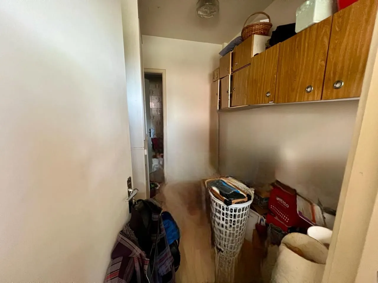 Imagem Apartamento 3 dormitorios, 1 suite, 2 vagas de garagem mais dependência de empregada no bairro tristeza.