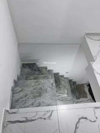 Imagem Cobertura em Interlagos, São Paulo-SP: 2 quartos, 2 banheiros, 2 vagas de garagem e 104,00 m² de área.