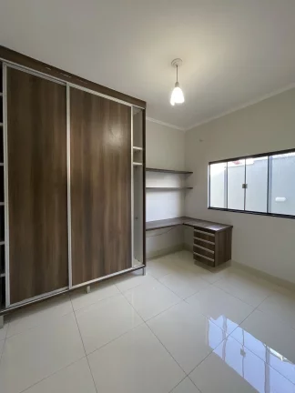 Imagem Casa à venda no bairro Setor Negrinho Carrilho - Goianésia/GO