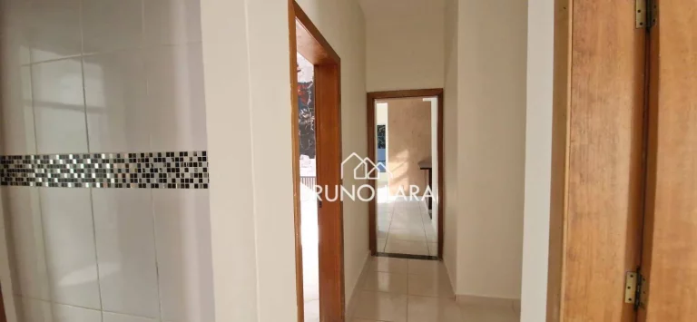 Imagem Casa disponível para venda no bairro Riviera - Betim/MG