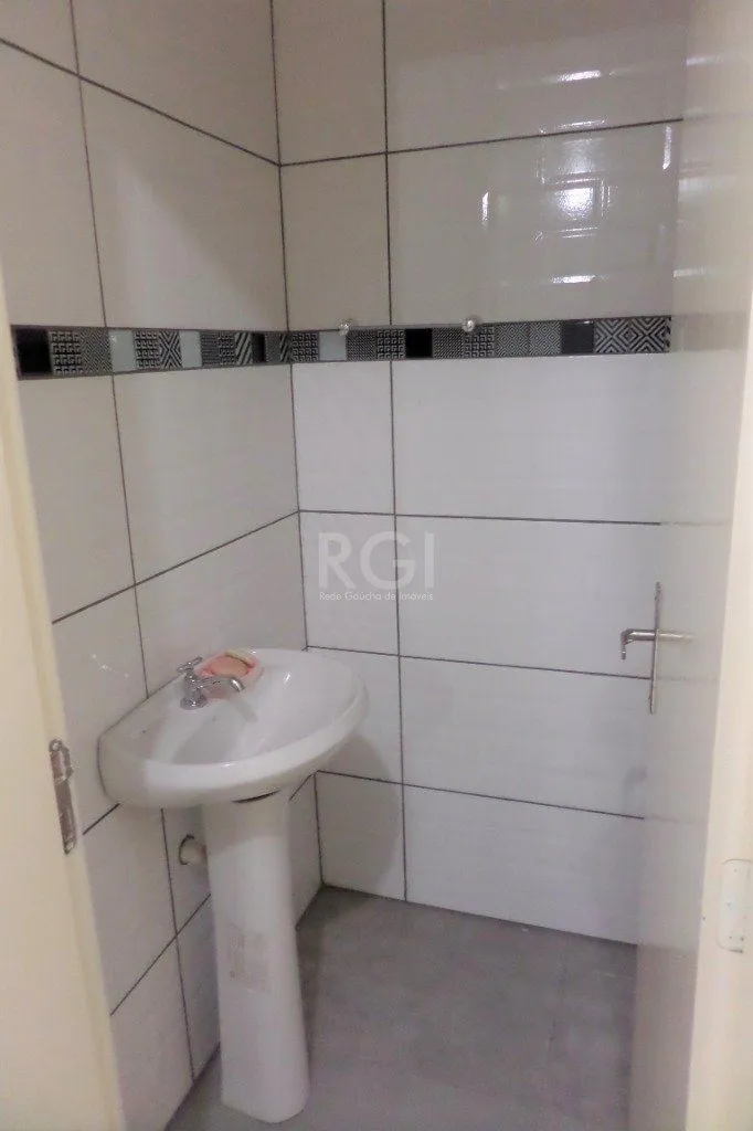 Imagem Casa no bairro Jardim Botânico de 3 dormitórios e 2 vagas