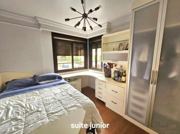 Imagem Apartamento residencial, mobiliado e decorado, com 325 m2 de área privativa, maIs 3 vagas individua...