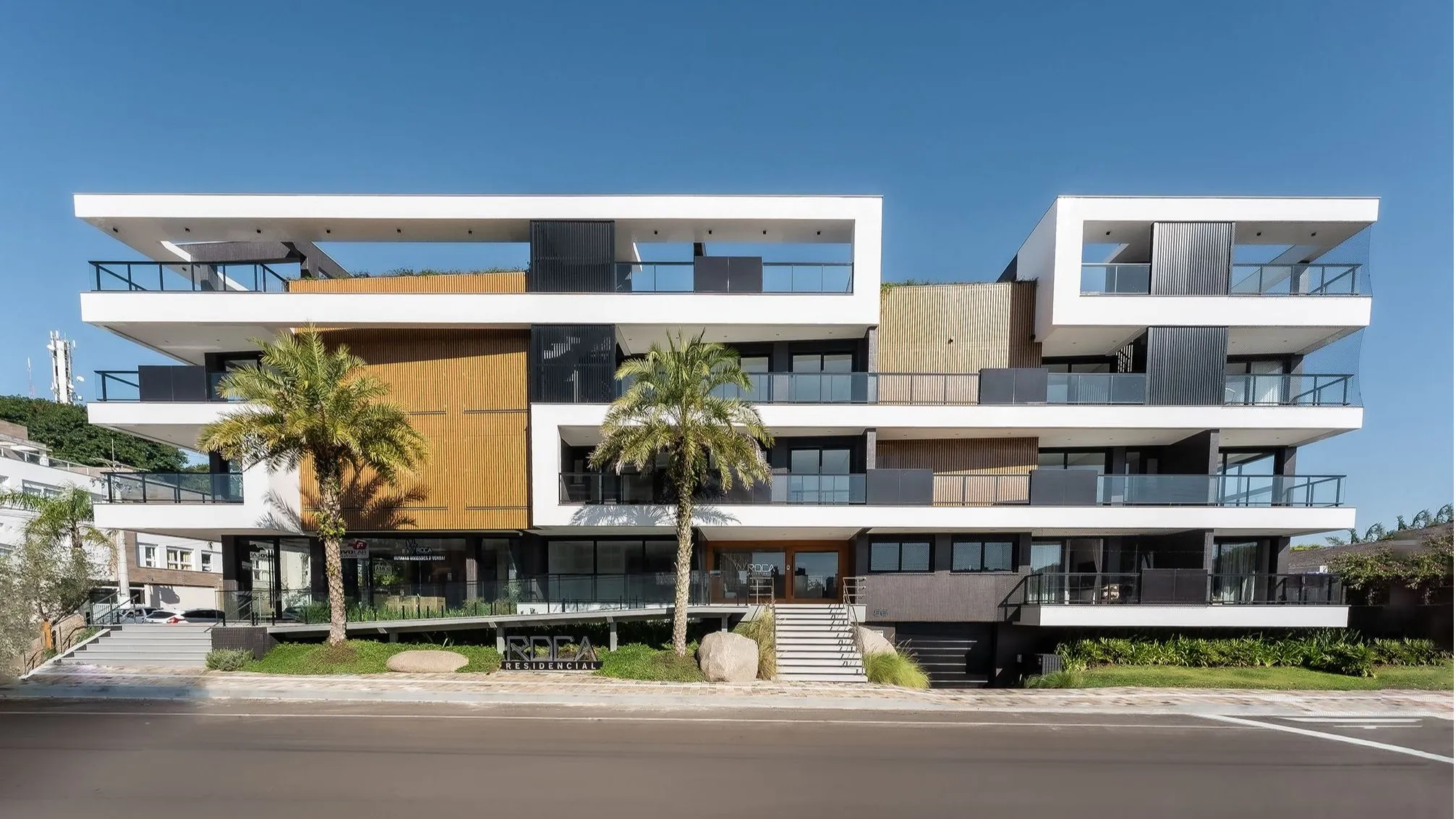 Foto do imóvel Apartamento à venda em Torres, Praia da Cal, com 2 quartos, 250.6m2