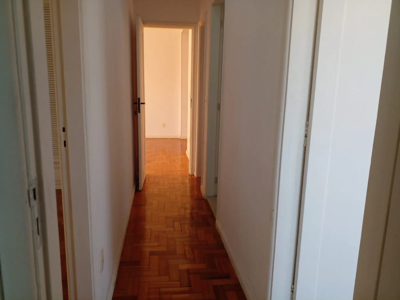 Imagem Apartamento para Venda em Niterói / RJ no bairro Centro