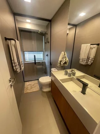 Imagem Apartamento com 4 suítes à venda no edifício Yachthouse em Balneário Camboriú/S