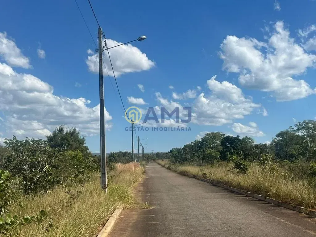 Imagem Lote à venda no Bairro Lagoa Quente de Caldas