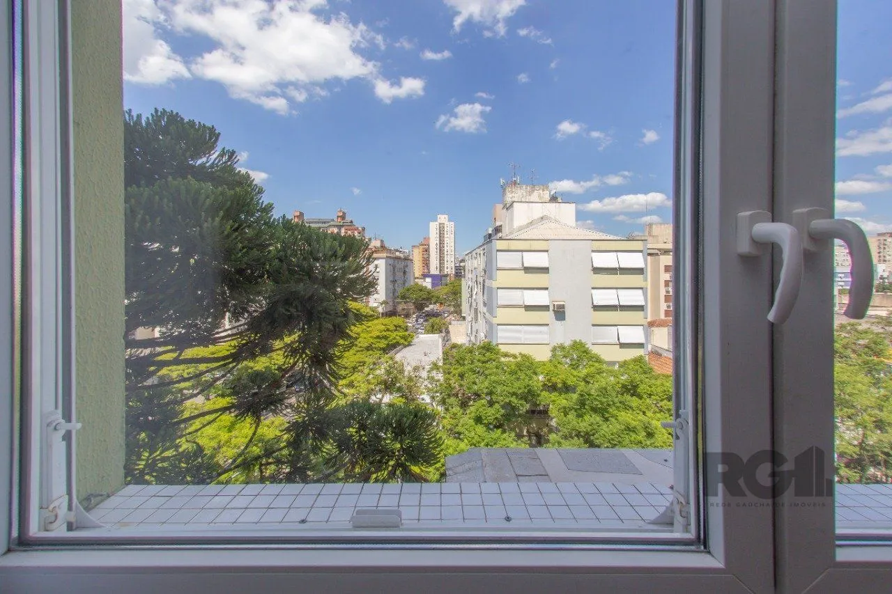 Imagem Apartamento Amplo e Bem Localizado - 3 Dormitórios, Suíte e Vaga Escriturada