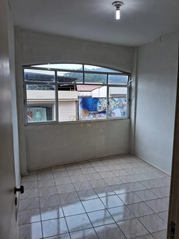Imagem Apartamento para Venda em Petrópolis / RJ no bairro Alto da Serra