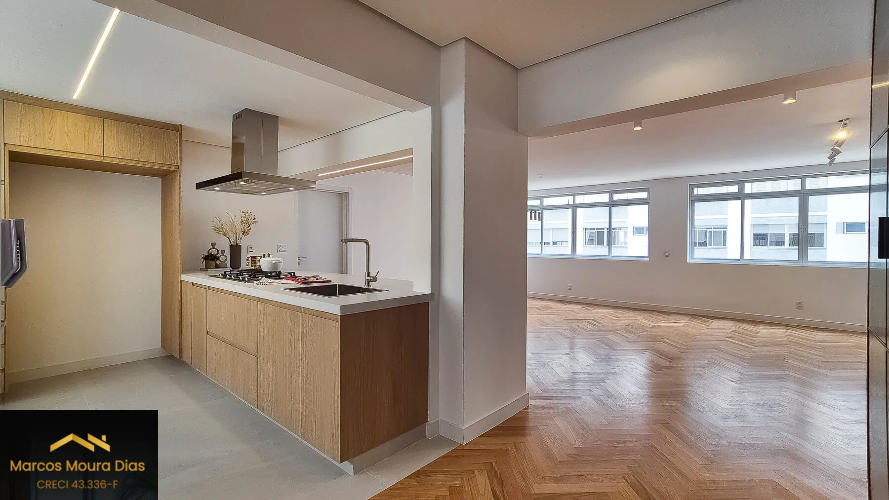 Imagem Apartamento Alameda Casa Branca, Reformado, 3 dormitórios, 1 Suíte, 158 m2