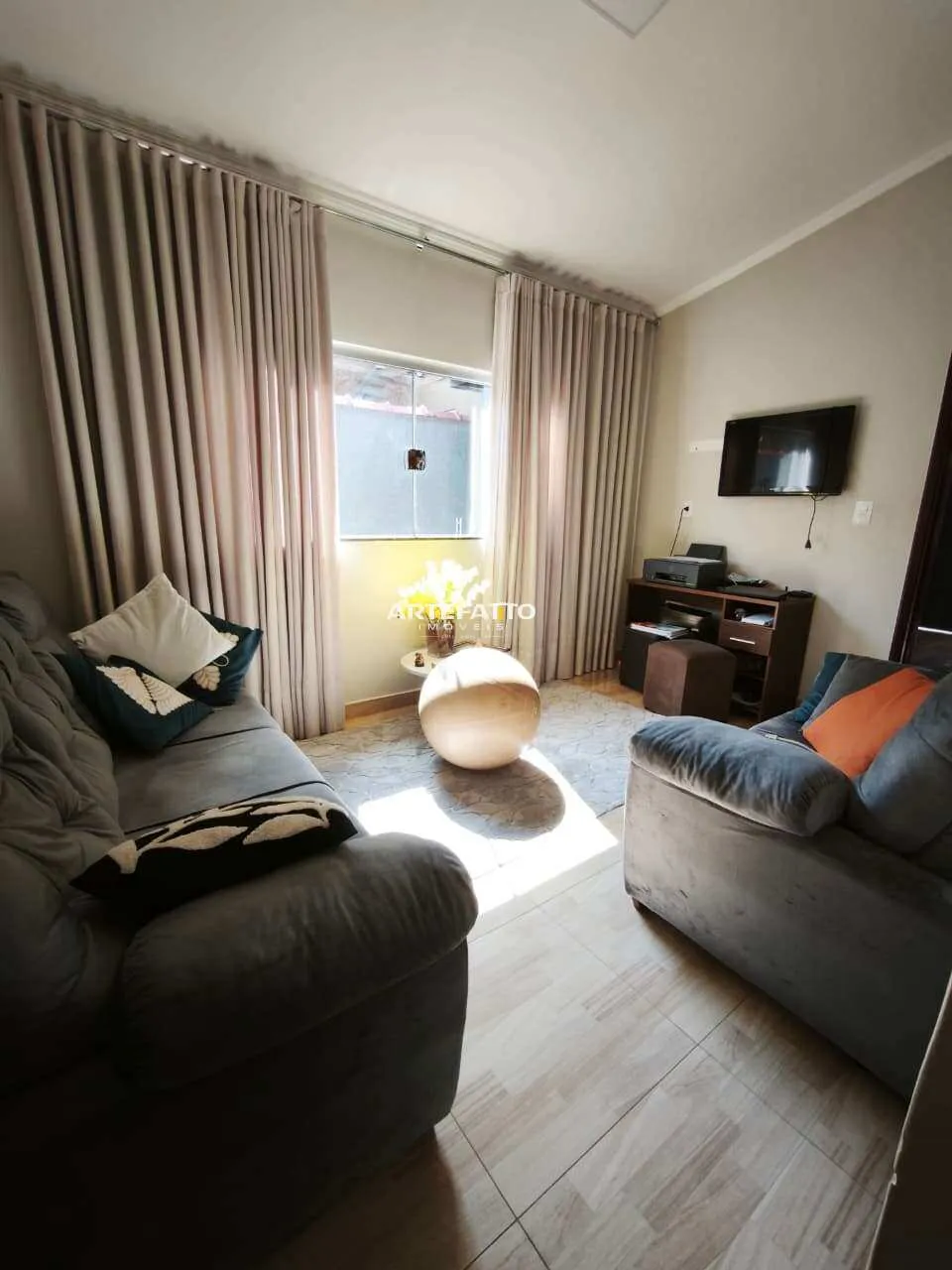 Imagem Casa à venda em Franca, Jardim Tropical, com 3 quartos, 180m2