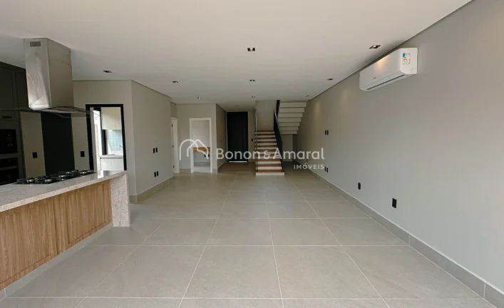 Imagem Maravilhoso Sobrado, acabamento de primeira, com 3 quartos sendo 3 suítes e a master com closet, co...