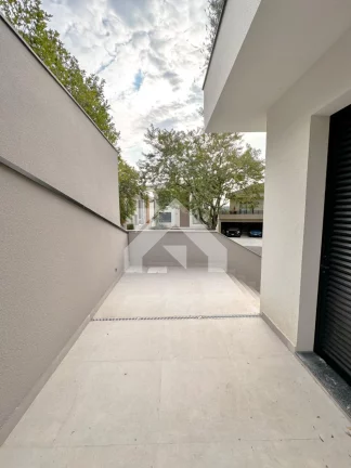 Imagem Casa de Condomínio em Alphaville - Santana de Parnaíba