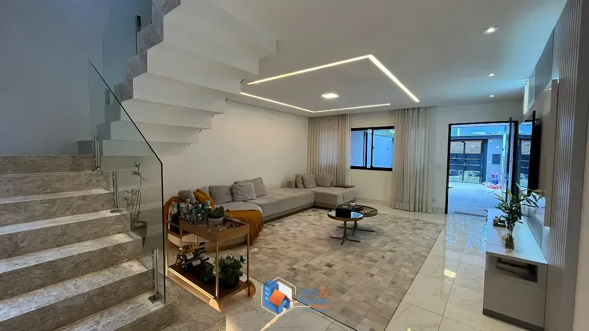 Imagem Sobrado para venda em Vila Pirituba com 4 quartos, sendo 2 suítes, 190m²