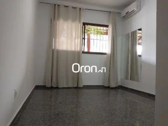 Imagem Sobrado à venda, 167 m² por R$ 550.000,00 - Sítios Santa Luzia - Aparecida de Goiânia/GO