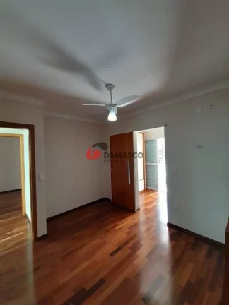 Imagem Sobrado para Locação 4 Quartos, 4 Suites, 30 Vagas, Santa Maria, São Caetano do Sul - SP