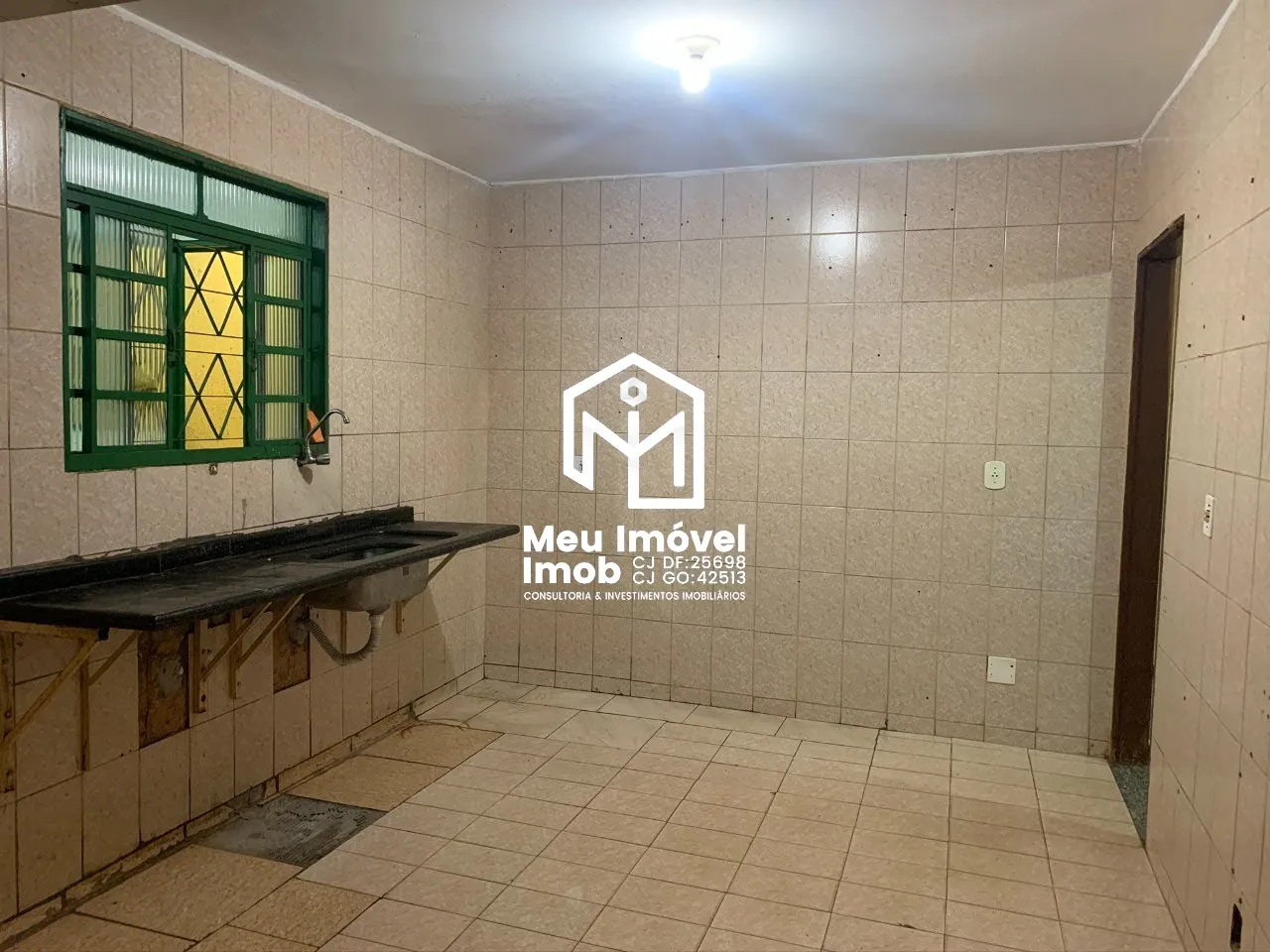 Imagem Casa Sobrado 7 Quartos 2 Suítes 3 Vagas 380m² Samambaia/DF