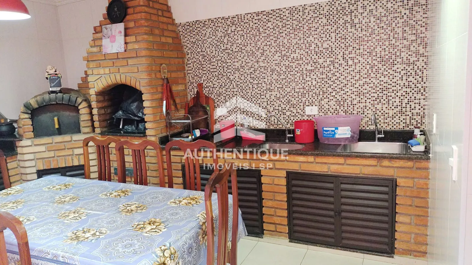 Imagem Casa Assobradada na Vila Carlos de Campos à venda