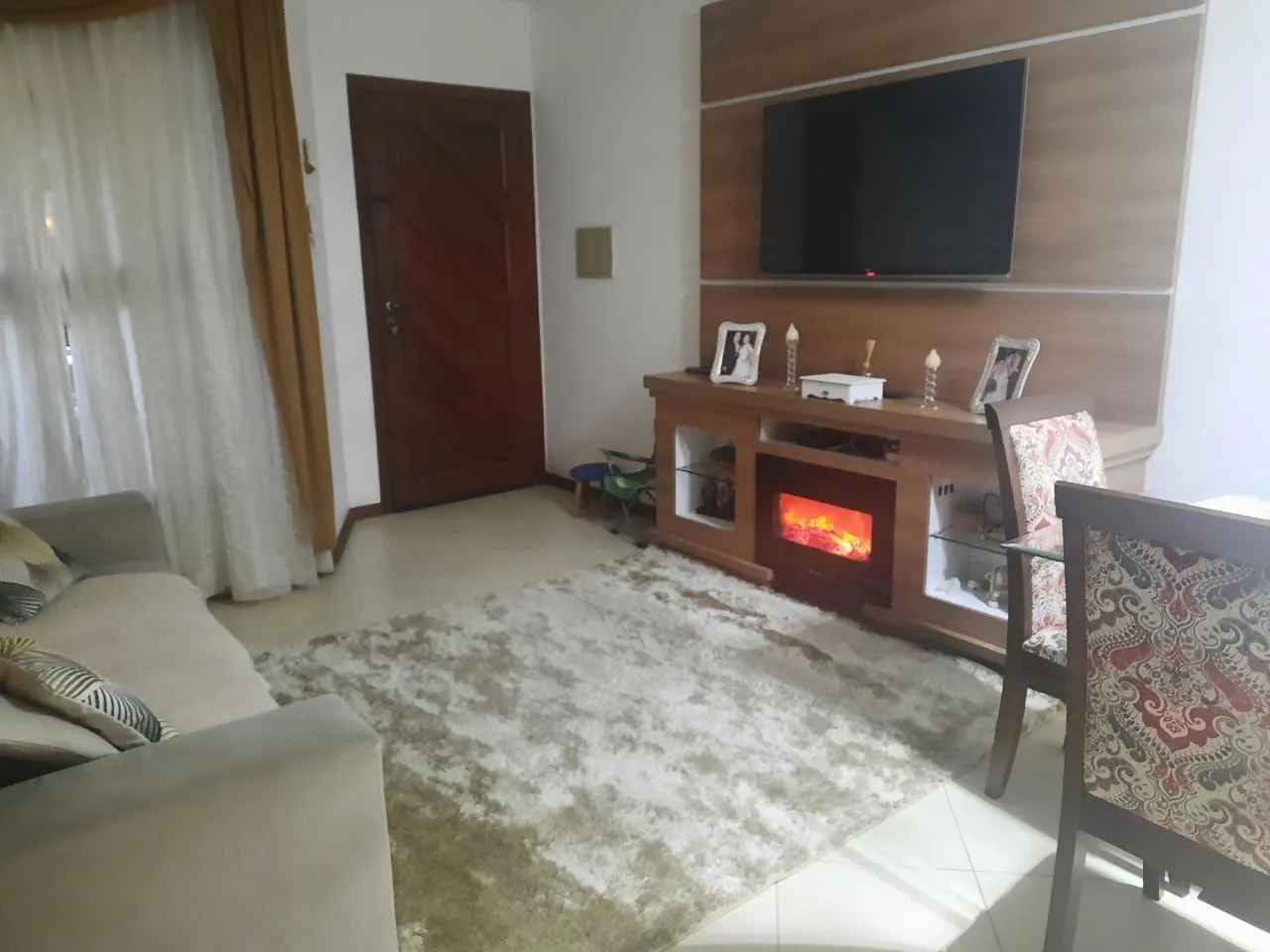 Imagem Casa em Condomínio, 131m², 2 dormitórios, 1 vaga no bairro Cavalhada