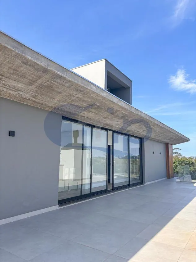 Imagem Casa á venda com 4 suítes no Engenho Velho em Torres/RS