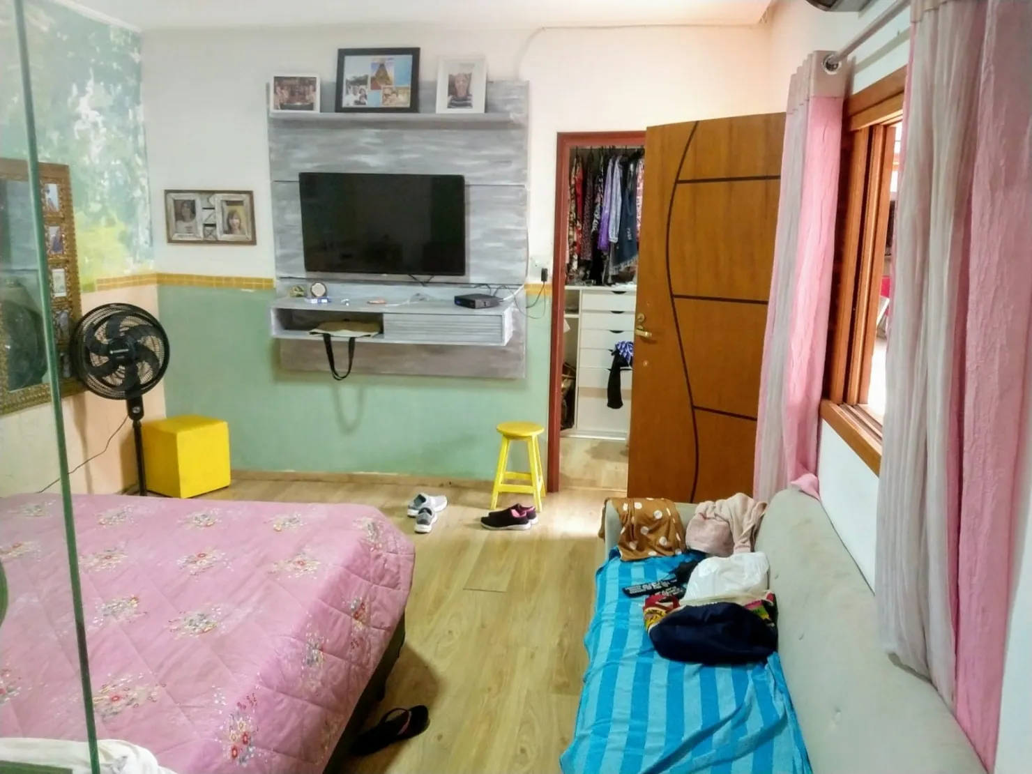 Imagem Casa à venda 4 Quartos, 4 Suites, 4 Vagas, 300M², São Benedito, Pindamonhangaba - SP
