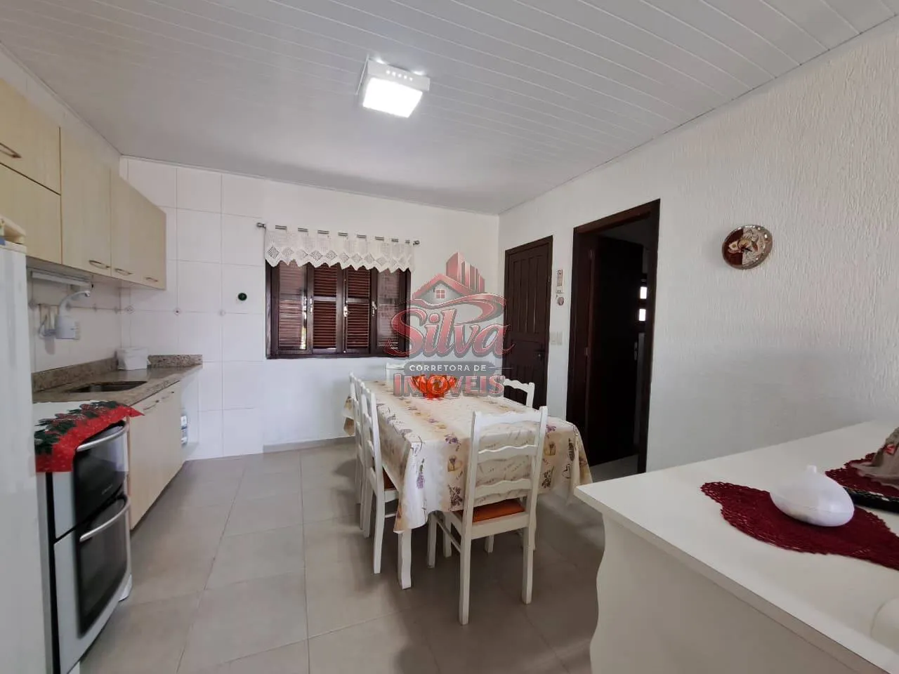 Imagem C143 | Casa 3 dormitórios com churrasqueira a 300m do mar