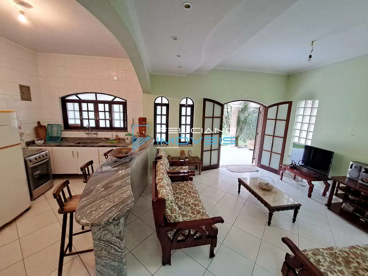 Imagem Casa com 2 quartos, Canto do Forte, Praia Grande - R$ 1.19 mi, Cod: 3993