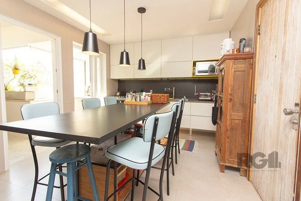 Imagem Apartamento para comprar com 3 suítes no Bairro Moinhos de Vento