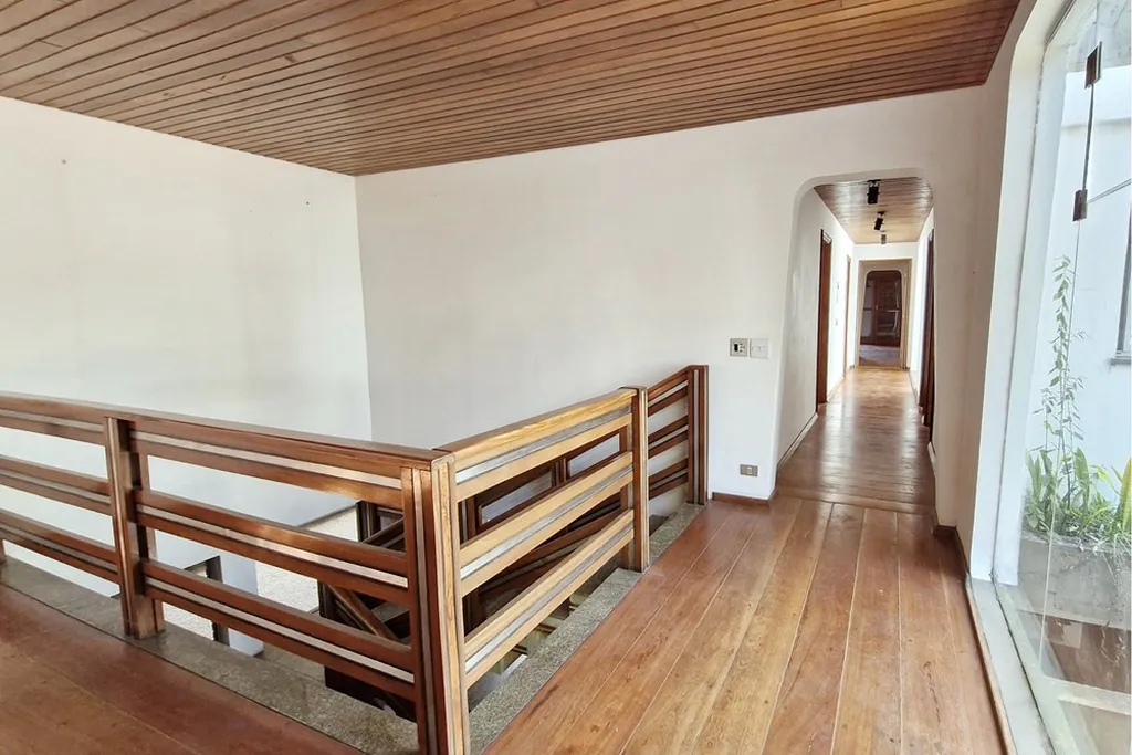 Imagem Casa à venda em São Paulo, Santo Amaro, com 5 quartos, 570.21m2