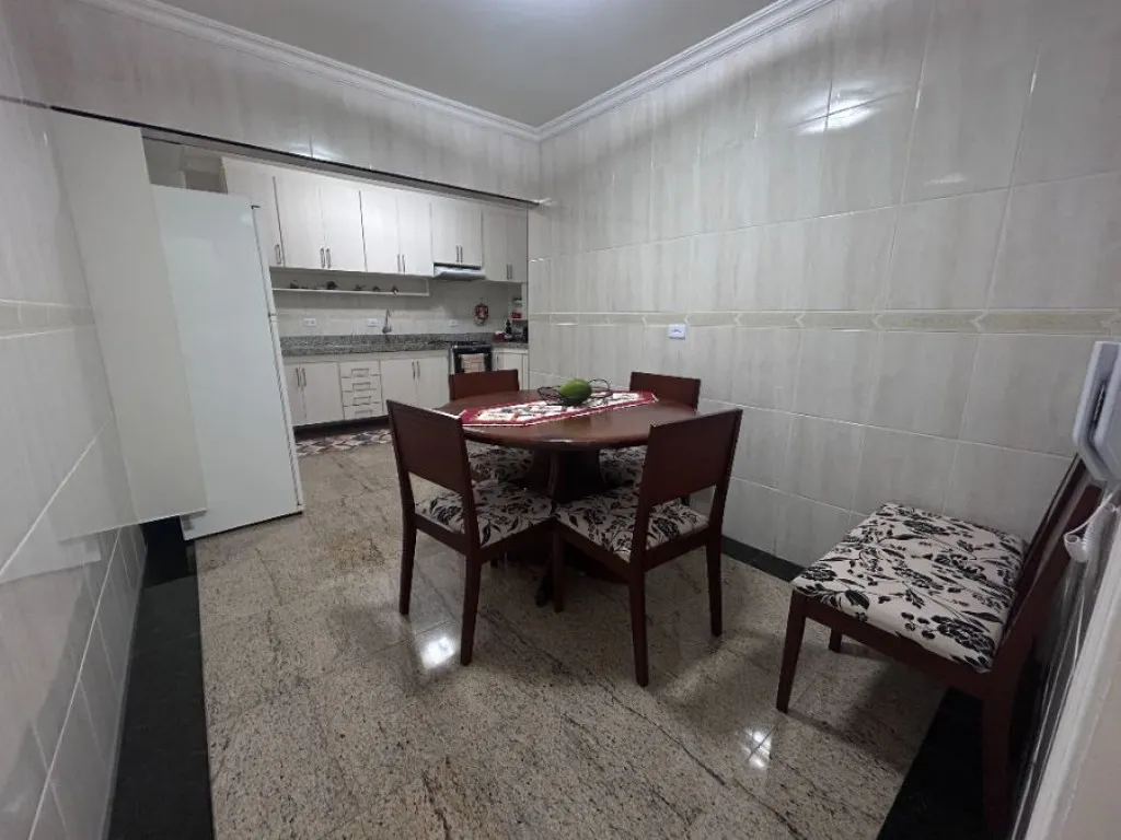 Imagem APARTAMENTO COM 140,00 m² - CANTO DO FORTE - PRAIA GRANDE SP