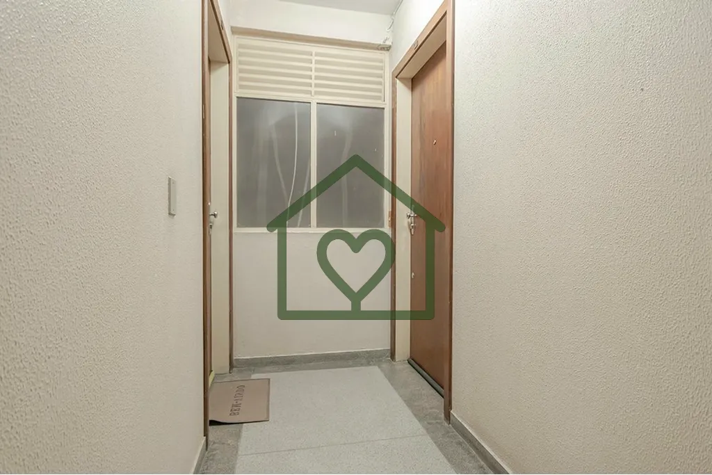 Imagem Apartamento com 2 quartos, à venda bairro Partenon. No bairro Partenon, conhecido por sua atmosfera...
