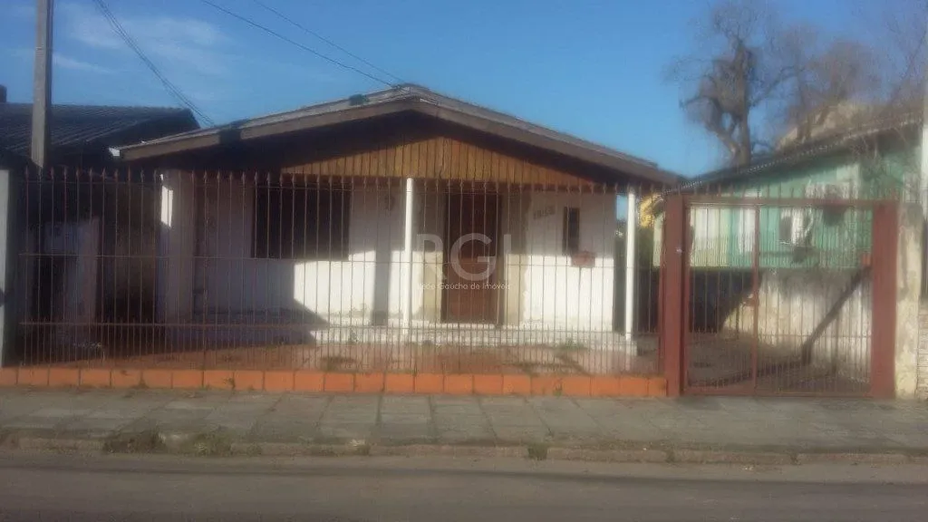 Imagem Casa para Venda - 120m², 3 dormitórios, 1 vaga - Sarandi