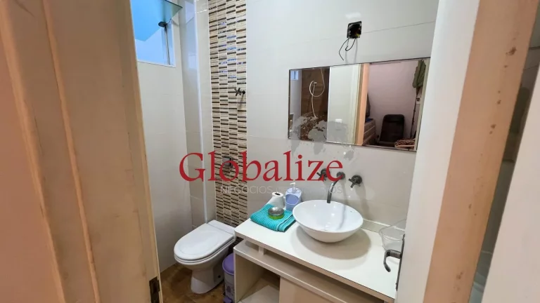 Imagem Cobertura Duplex à venda com 404m², 4 Dormitórios e 3 vagas na Ponta da Praia - Santos por R$ 1.600.000,00.