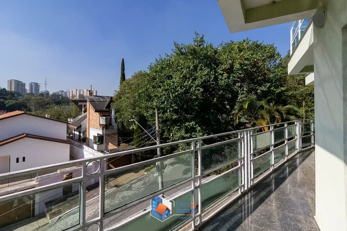 Imagem Sobrado para venda em City América com 4 quartos, sendo 3 suítes, 400m²