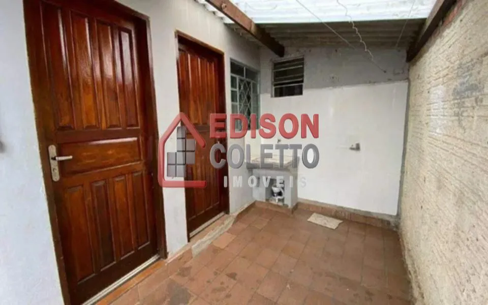Imagem Casa à venda, 4 quartos, 3 vagas, no bairro Santa Terezinha em Piracicaba - SP!!
