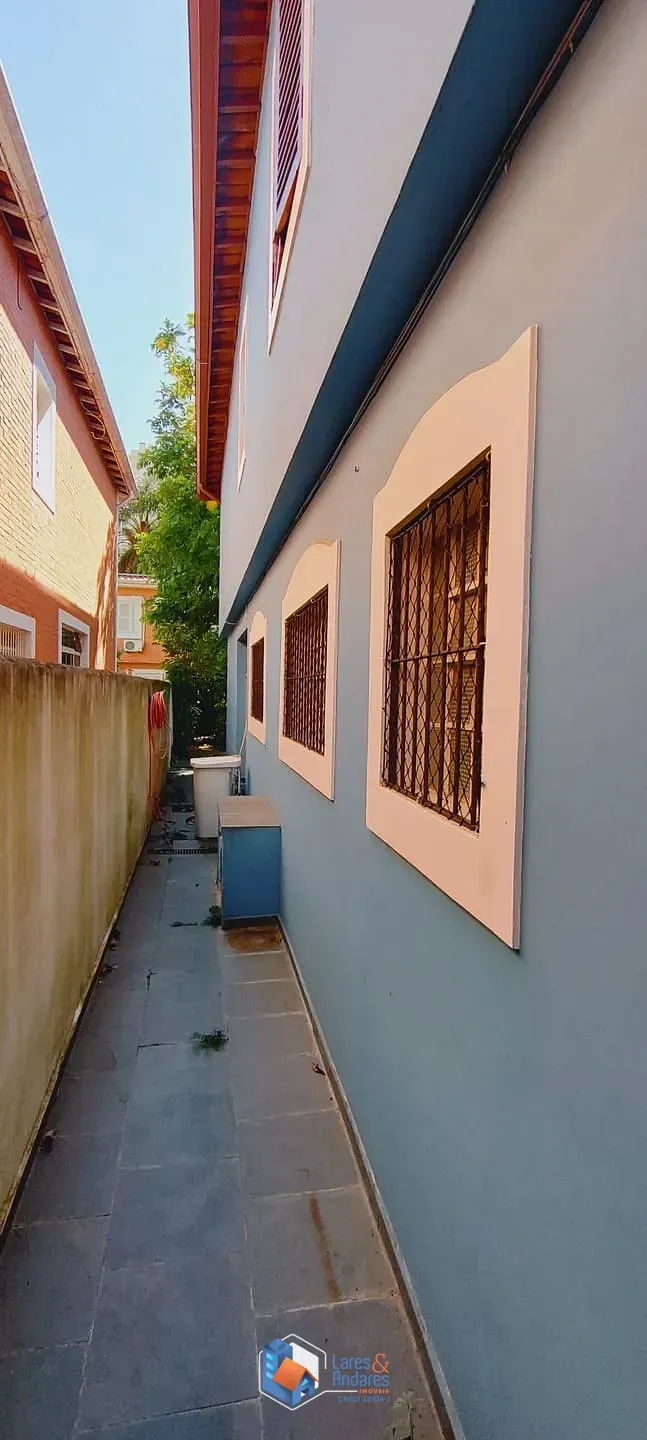 Imagem SOBRADO À VENDA COM 250 M², COM 3 AMPLOS DORMS, COM EDÍCULA AO FUNDO E VAGA PARA 2 CARROS, BROOKLIN PAULISTA, SÃO PAULO, SP