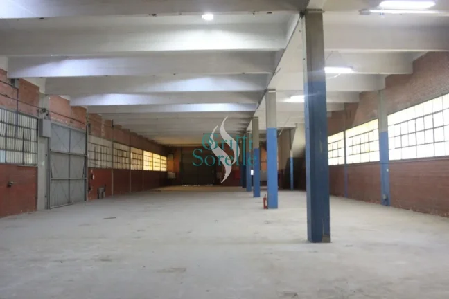 Imagem Galpão/Prédio Comercial para alugar em Osasco - São Paulo/SP.