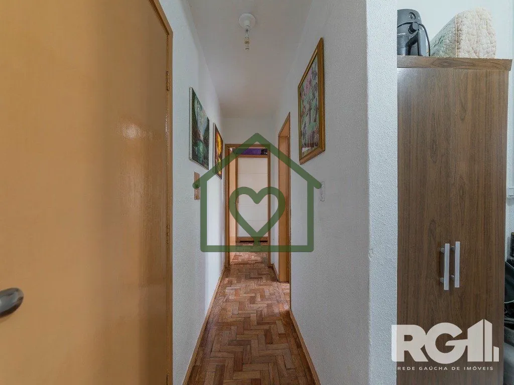 Imagem Apartamento 2 dormitórios no bairro Partenon Excelente apartamento de dois dormitórios, living, co...