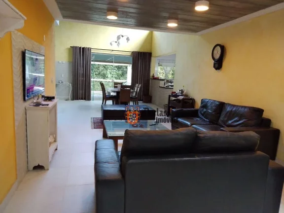 Imagem Sobrado com 4 dormitórios à venda, 157 m² por R$ 1.790.000,00 - Guaratuba - Bertioga/SP
